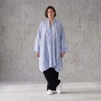 Leichter Oversize Cardigan in Jeansblau/Weiß für Lagenlook mit sehr fließender Silhouette