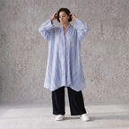 Leichter Oversize Cardigan in Jeansblau/Weiß für Lagenlook mit sehr fließender Silhouette