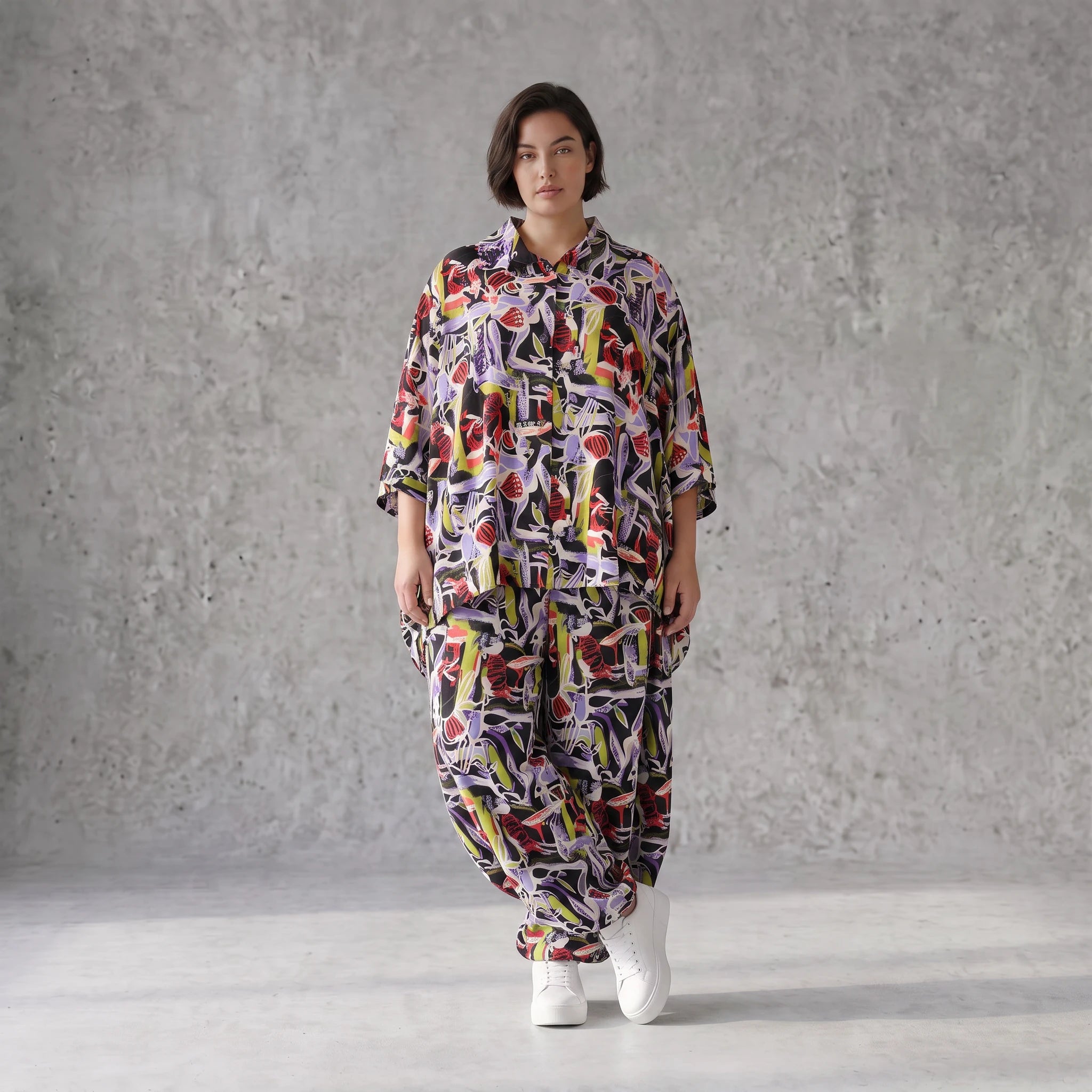 Fliessende Ballonhose Oversize Lagenlook in Schwarz Oliv Lila leger zeitlos soft fallend