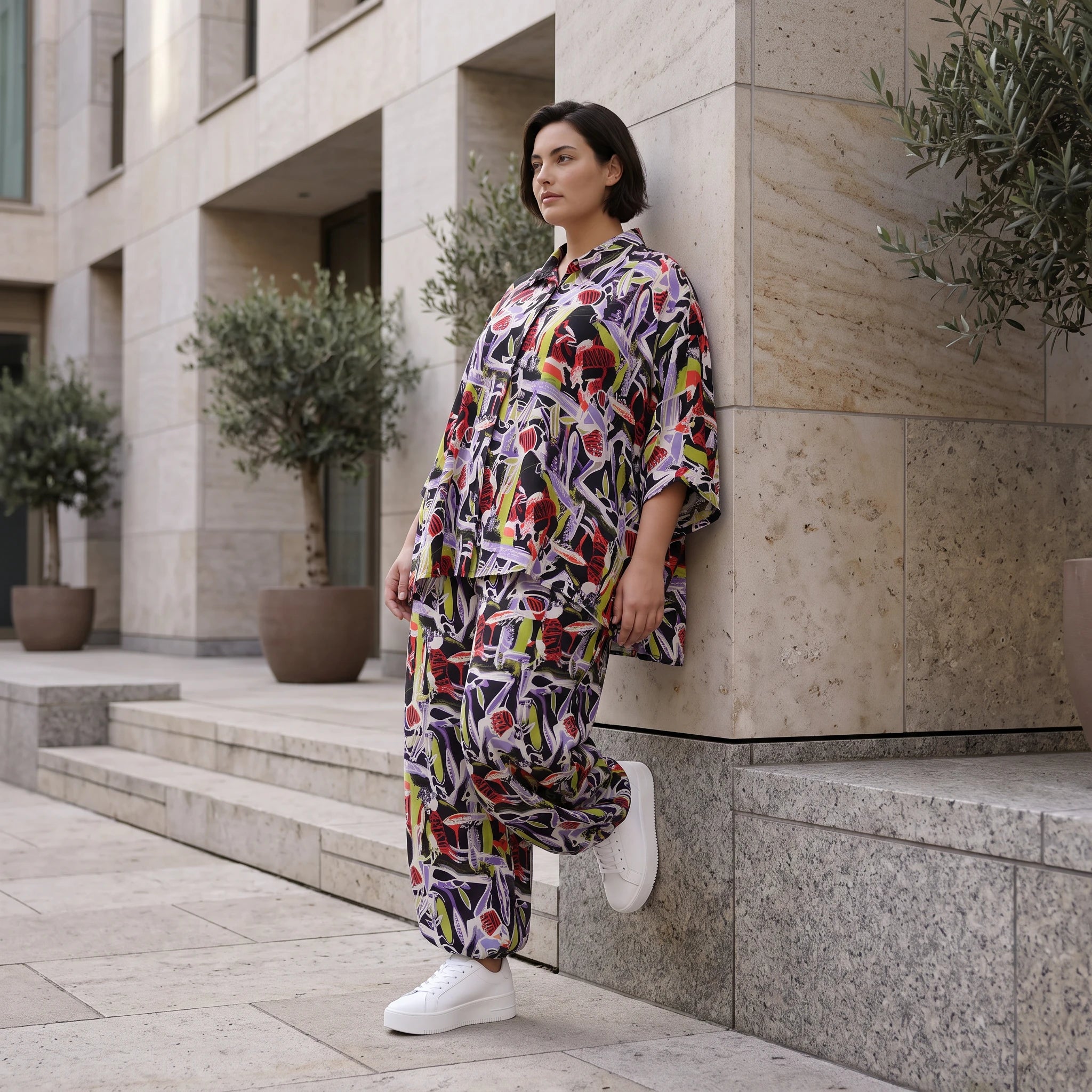 Fliessende Ballonhose Oversize Lagenlook in Schwarz Oliv Lila leger zeitlos soft fallend
