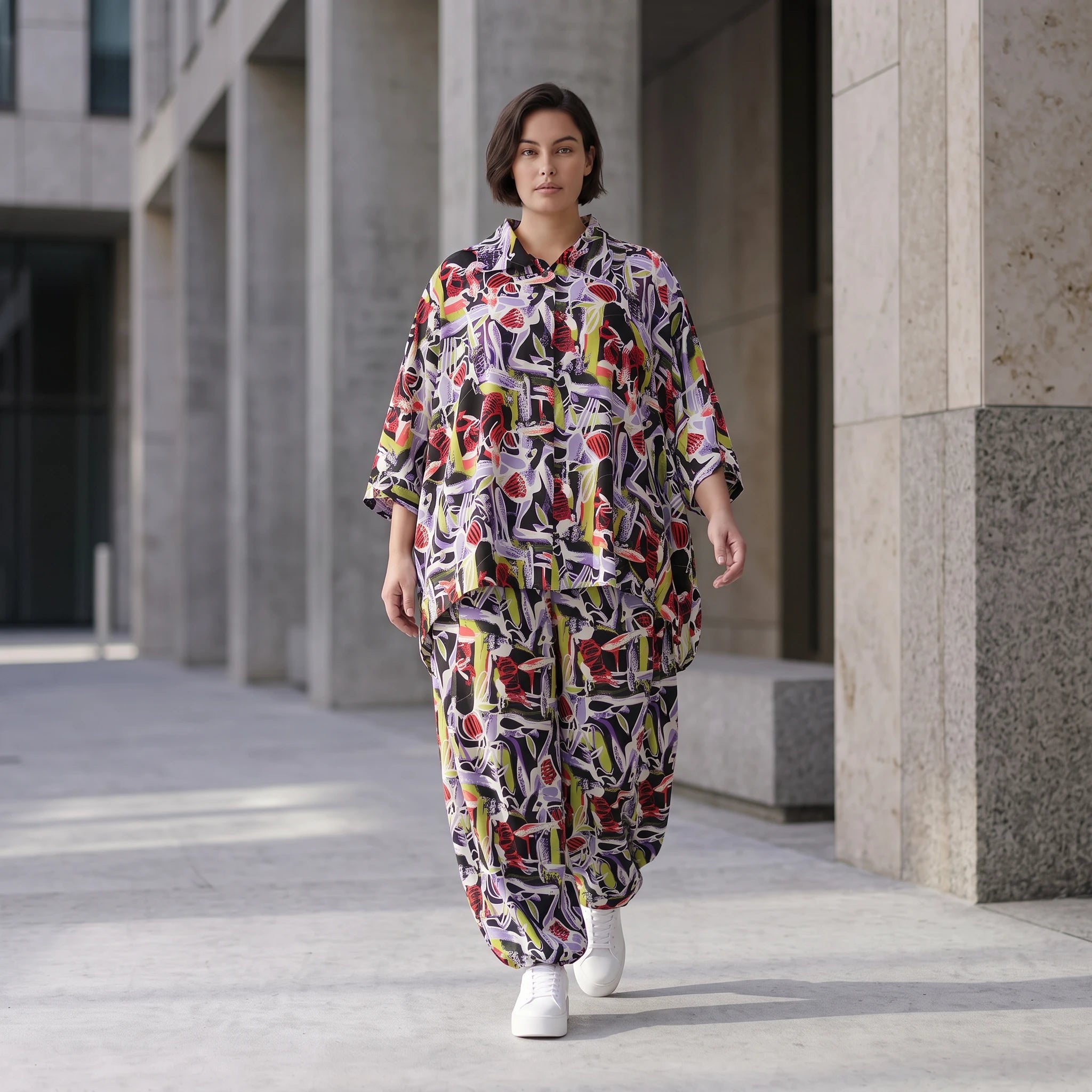 Fliessende Ballonhose Oversize Lagenlook in Schwarz Oliv Lila leger zeitlos soft fallend
