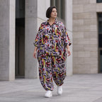 Zeitlose Oversize Viskosebluse in Schwarz Oliv Lila leger Lagenlook modern Hemdkragen