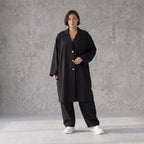 Schwarzer Oversize Mantel fliessend elastisch zeitlos leger sommerlich fuer Lagenlook