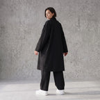 Schwarzer Oversize Mantel fliessend elastisch zeitlos leger sommerlich fuer Lagenlook