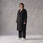 Schwarzer Oversize Mantel fliessend elastisch zeitlos leger sommerlich fuer Lagenlook