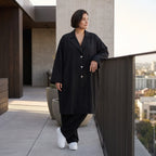 Schwarzer Oversize Mantel fliessend elastisch zeitlos leger sommerlich fuer Lagenlook