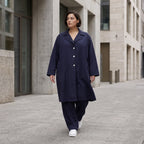 Fliessender Viskosemantel in Marine leger Oversize Lagenlook modern elegant leicht weich