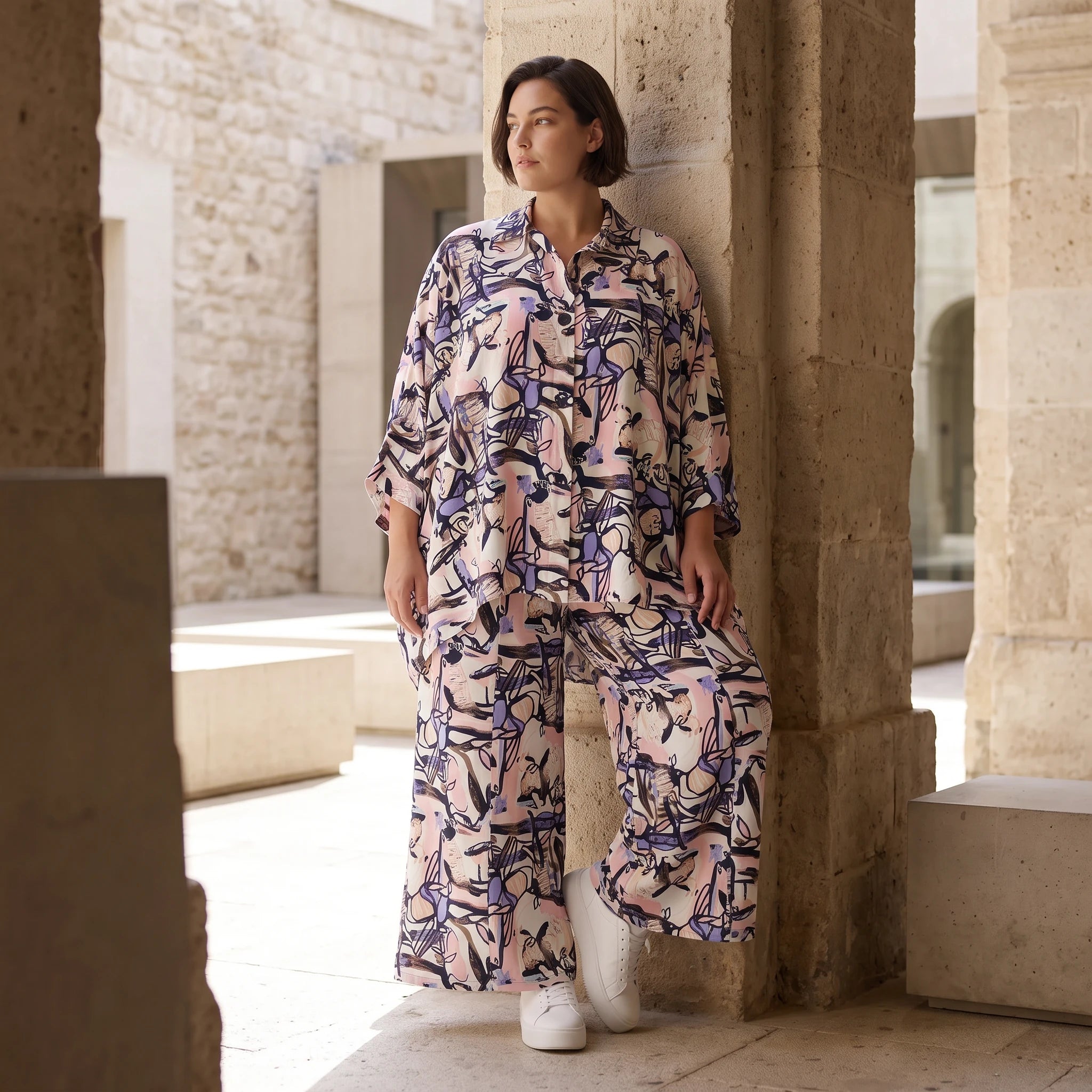 Elegante Bluse aus luftiger Viskose Popeline in zartem Rosa mit klassischem Hemdkragen