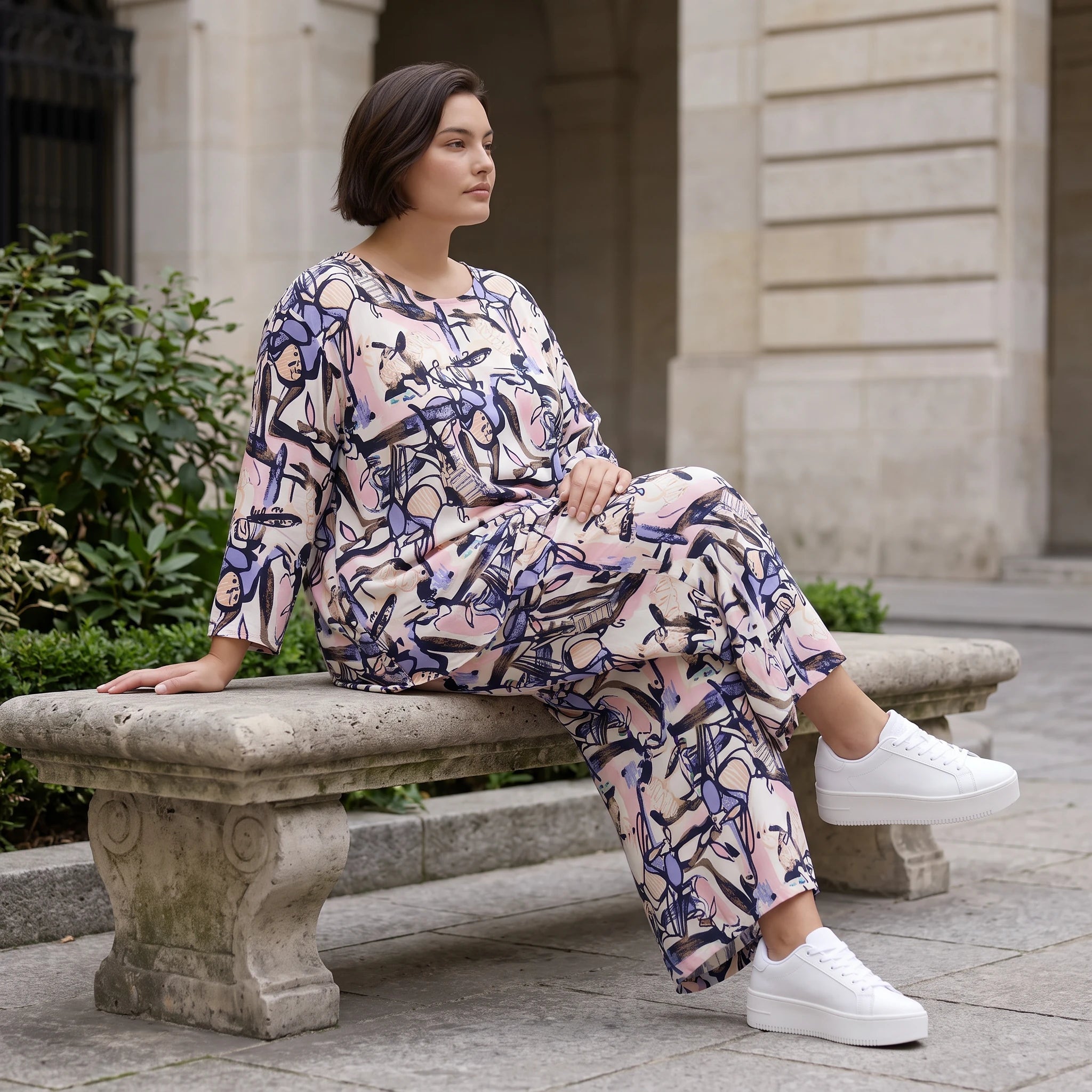 Elegante fließende Palazzo Hose aus reiner Viskose in zartem Rosa mit Bund und Taschen