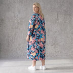 Sommerliches Ballonkleid in Leinenoptik in Aqua mit 3/4-Arm Rundhals und Seitentaschen
