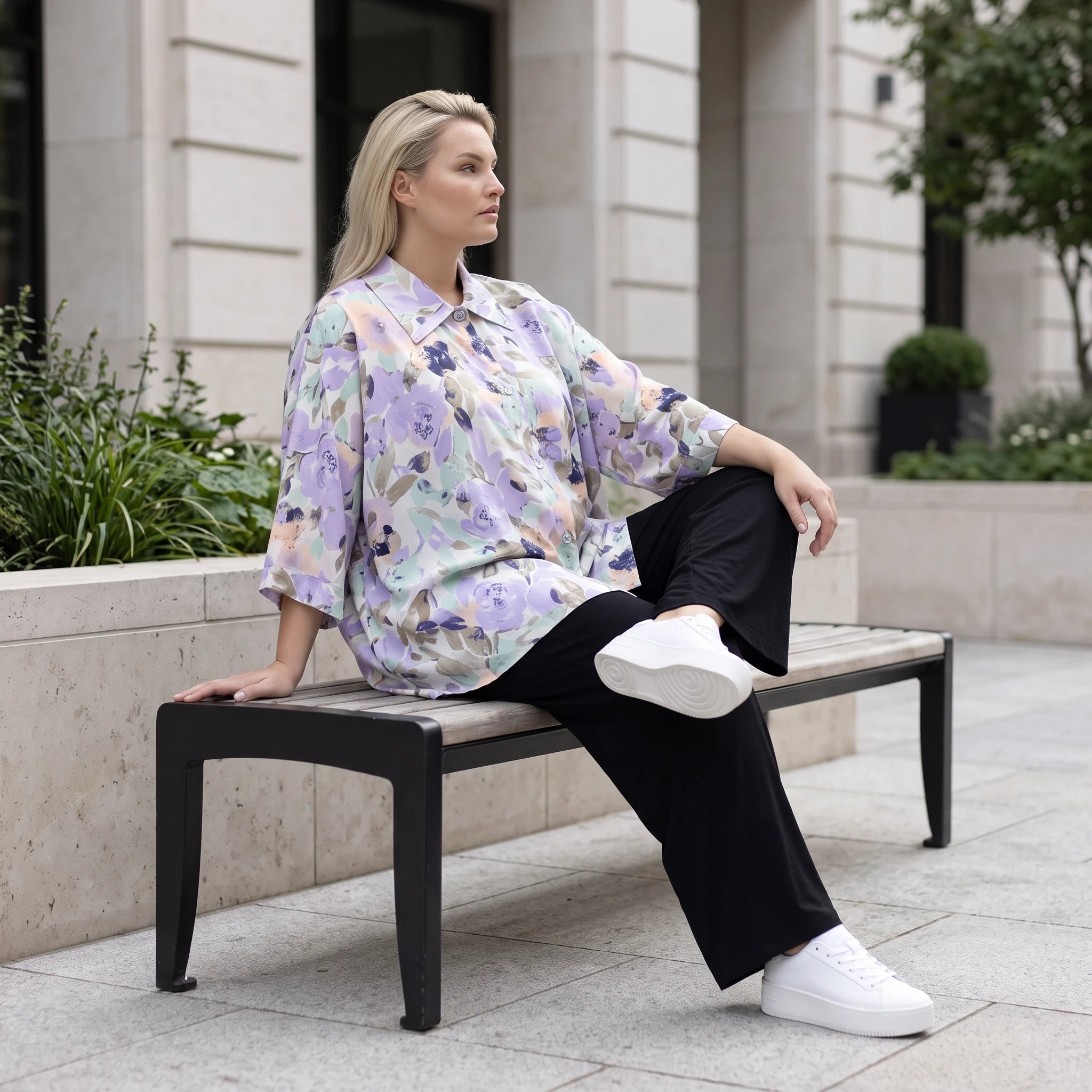 Leichte Bluse in Leinenoptik mit lila Farbton und Hemdkragen für sommerliche Eleganz pur