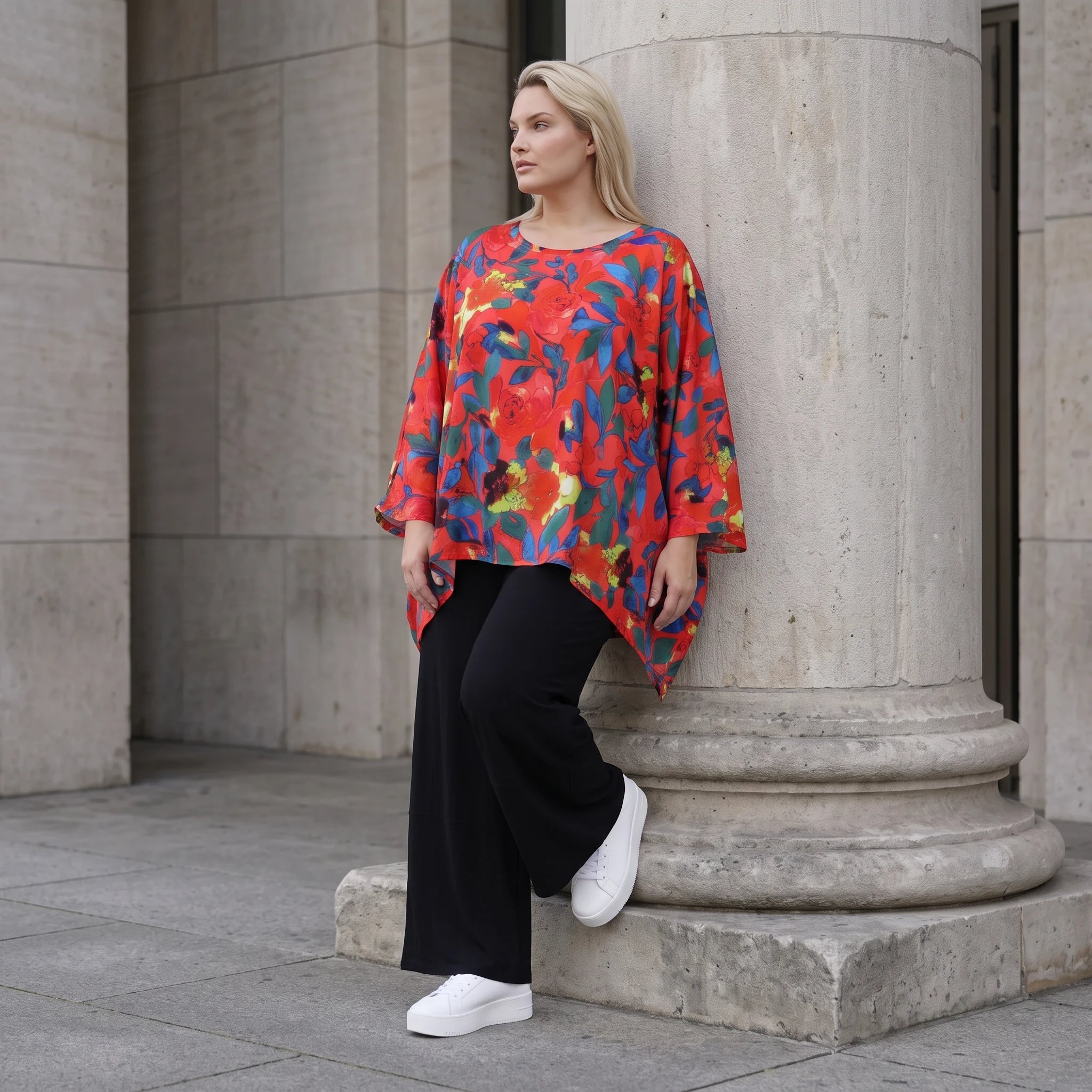 Leichtes Oversized Shirt in strahlendem Rot mit lässigem Kastenschnitt für laue Sommertage