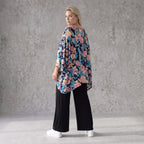 Oversized Shirt in Leinenoptik mit kastigem Schnitt und Rundhalsausschnitt in kühlem Aqua