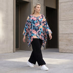 Oversized Shirt in Leinenoptik mit kastigem Schnitt und Rundhalsausschnitt in kühlem Aqua