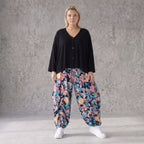 Luftige Ballonhose in Leinenoptik mit elastischem Bund in Marineblau für sommerlichen Look