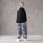 Luftige Ballonhose in Leinenoptik mit elastischem Bund in Marineblau für sommerlichen Look