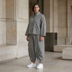 Bengaline Jacke in Schwarz und Weiß mit Stehkragen kastiger Passform und Knopfverschluss