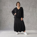Femininer Ballonrock aus Stretch Jersey in Schwarz mit dehnbarem Bund und viel Volumen