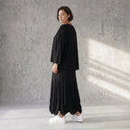 Femininer Ballonrock aus Stretch Jersey in Schwarz mit dehnbarem Bund und viel Volumen