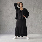 Femininer Ballonrock aus Stretch Jersey in Schwarz mit dehnbarem Bund und viel Volumen