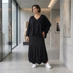Femininer Ballonrock aus Stretch Jersey in Schwarz mit dehnbarem Bund und viel Volumen