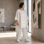 Mousseline Jacke in Weiß mit schwarzem Herzmuster A-Linie 3/4-Arm Rundhals aus Baumwolle