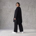 Elegante Jerseyjacke in Schwarz mit Stehkragen sowie Reißverschluss für alle Jahreszeiten
