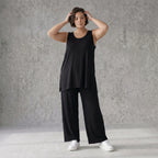 Ärmelloses Top mit Rundhalsausschnitt aus weichem Stretchjersey in klassischem Schwarzton