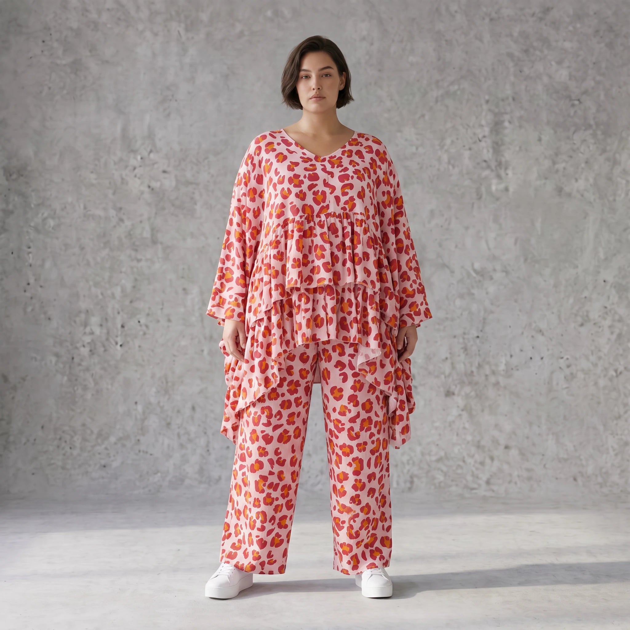 Damen Shirt Avantgarde Baumwolle Rose/Rot, kastiger Schnitt, Kurzarm, V-Ausschnitt, Oversize große Größen – AKH Fashion