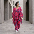 Damen Shirt Avantgarde Baumwolle Fuchsia/Marine, kastiger Schnitt, Kurzarm, V-Ausschnitt, Oversize große Größen – AKH Fashion