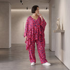 Damen Shirt Avantgarde Baumwolle Fuchsia/Marine, kastiger Schnitt, Kurzarm, V-Ausschnitt, Oversize große Größen – AKH Fashion