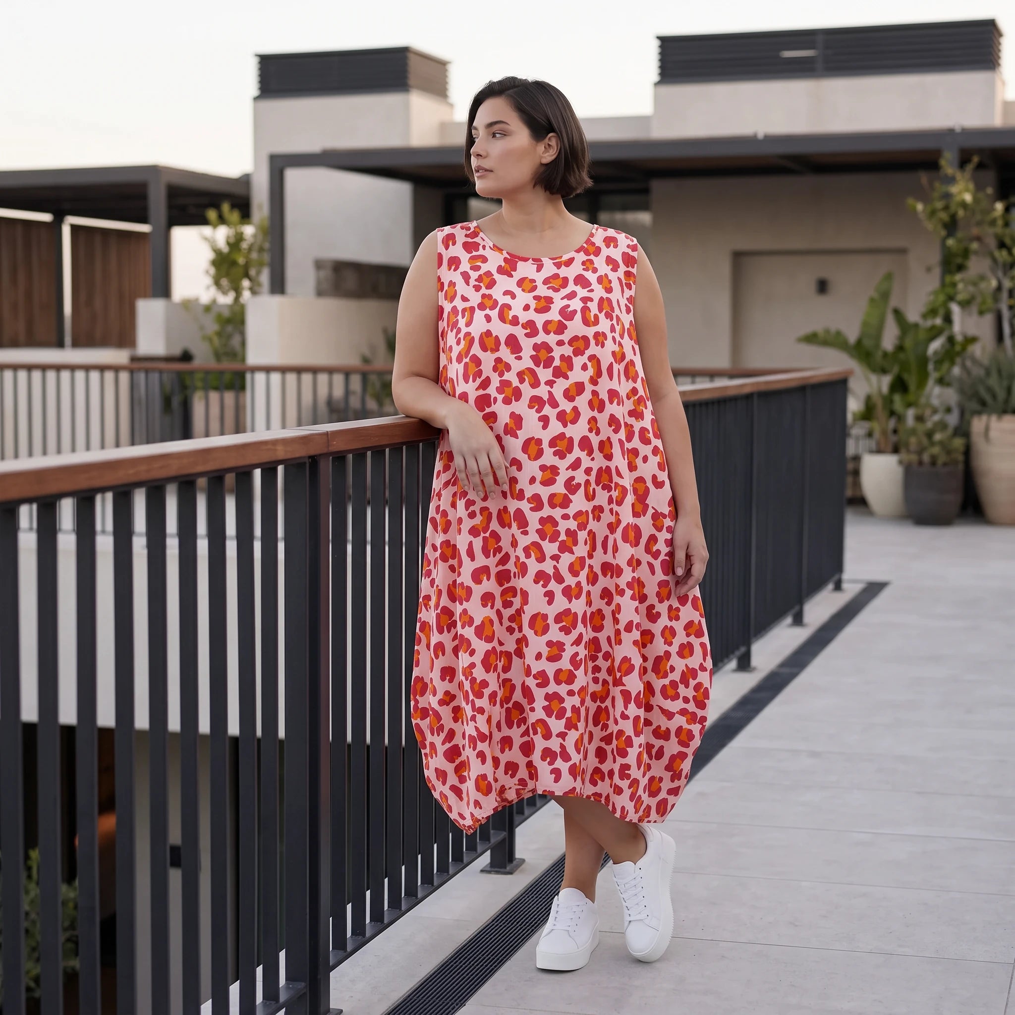 Damen Kleid Avantgarde Baumwolle Rose/Rot, Ballonschnitt, Flügeltaschen, Oversize große Größen – AKH Fashion