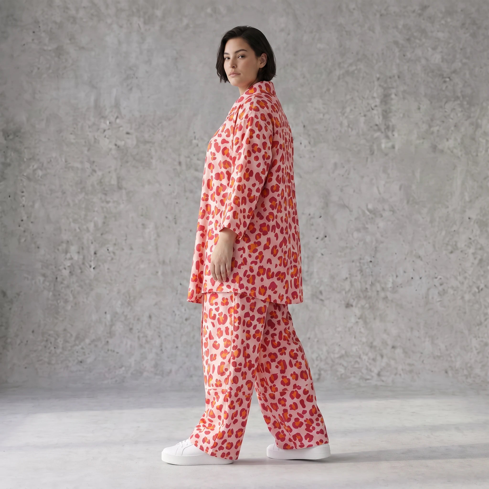 Damen Bluse Avantgarde Baumwolle Rose/Rot, gerader Schnitt, Langarm, Knopfleiste, Oversize große Größen – AKH Fashion
