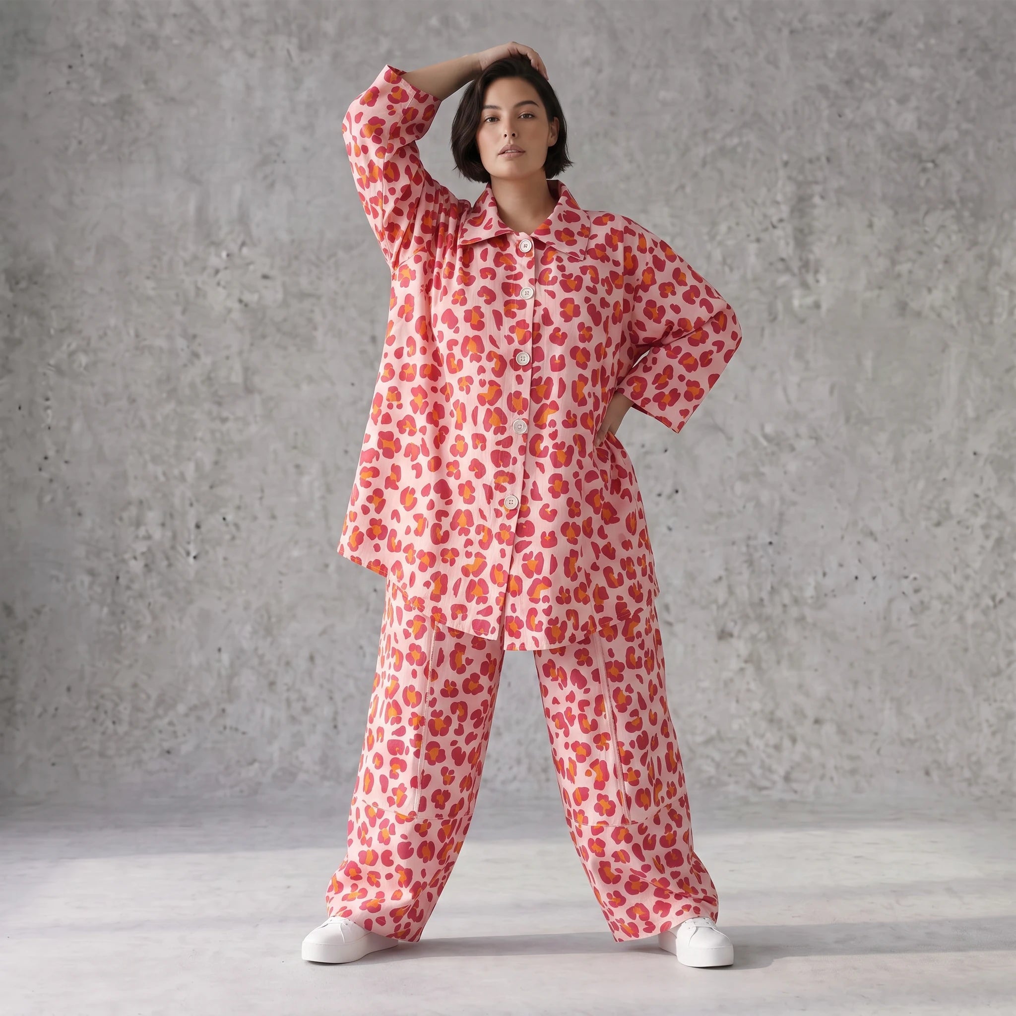 Damen Bluse Avantgarde Baumwolle Rose/Rot, gerader Schnitt, Langarm, Knopfleiste, Oversize große Größen – AKH Fashion