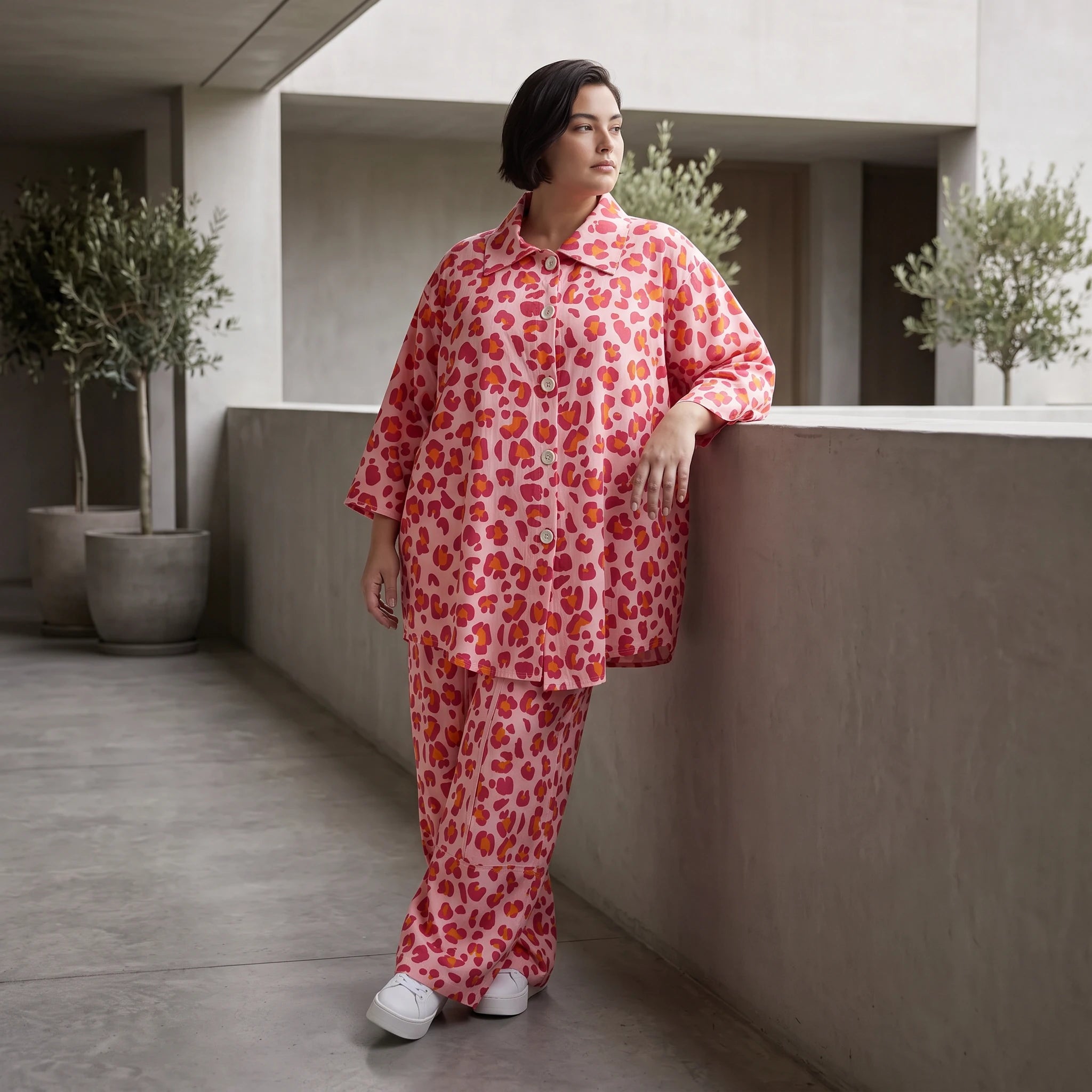 Damen Bluse Avantgarde Baumwolle Rose/Rot, gerader Schnitt, Langarm, Knopfleiste, Oversize große Größen – AKH Fashion
