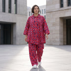 Damen Bluse Avantgarde Baumwolle Fuchsia/Marine, gerader Schnitt, 3/4-Arm, Knopfleiste, Oversize große Größen – AKH Fashion