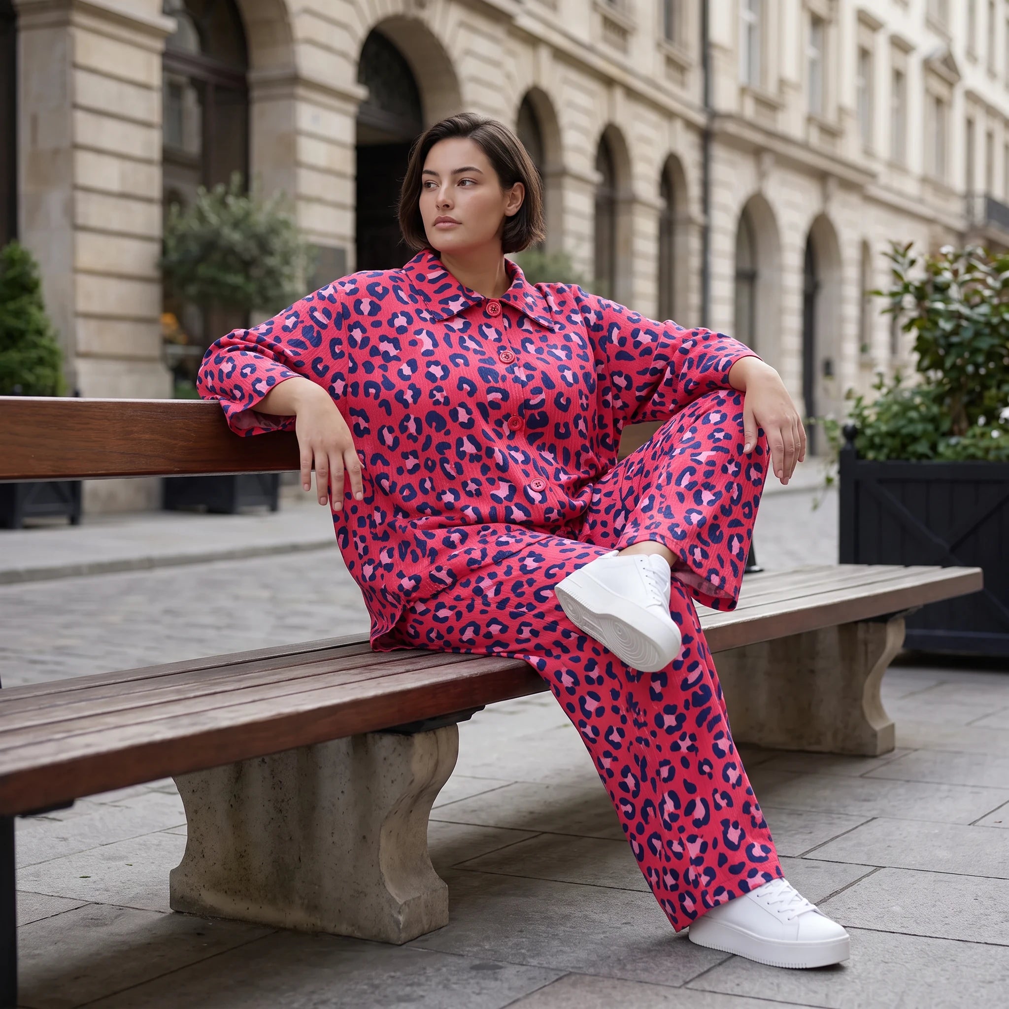 Damen Bluse Avantgarde Baumwolle Fuchsia/Marine, gerader Schnitt, 3/4-Arm, Knopfleiste, Oversize große Größen – AKH Fashion
