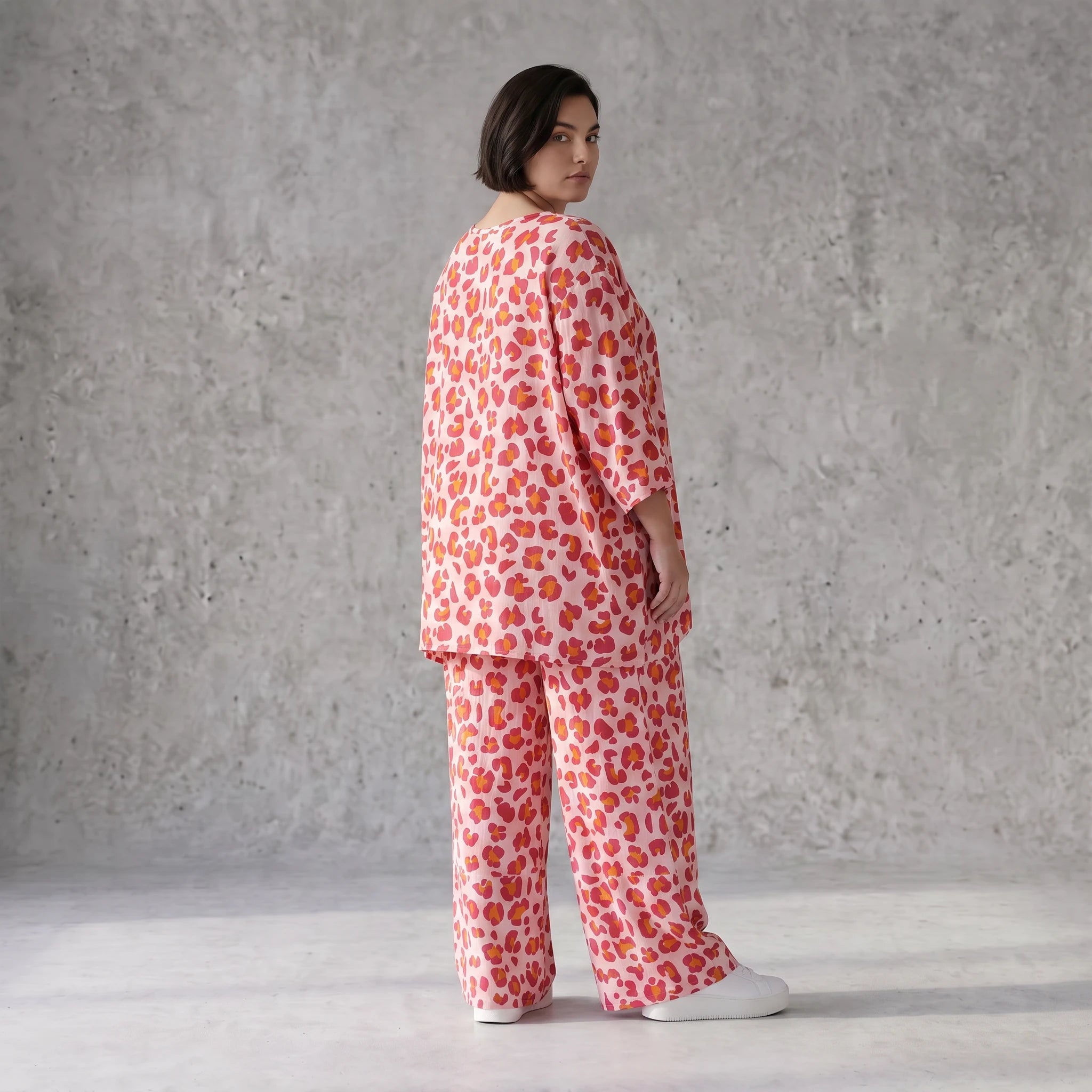 Damen Hose Avantgarde Baumwolle Rose/Rot, Ballonschnitt, Elastikbund, Oversize große Größen – AKH Fashion