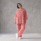 Damen Hose Avantgarde Baumwolle Rose/Rot, gerader Schnitt, Elastikbund, Oversize große Größen – AKH Fashion