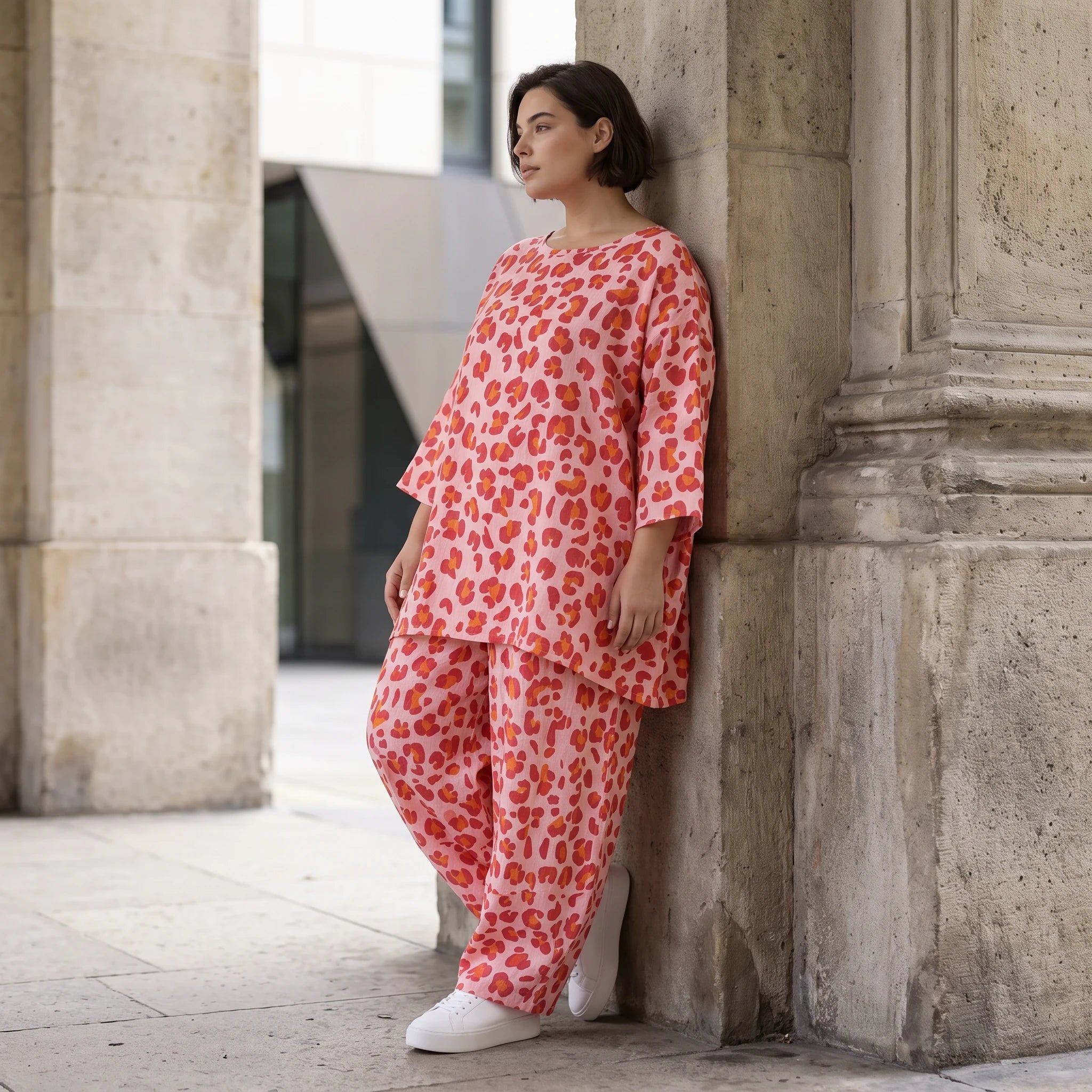 Damen Shirt Avantgarde Baumwolle Rose/Rot, A-Form, Seitentaschen, Oversize große Größen – AKH Fashion