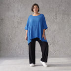 Damen Shirt Avantgarde Viskose Royalblau, kastiger Schnitt, Kurzarm, Oversize große Größen – AKH Fashion