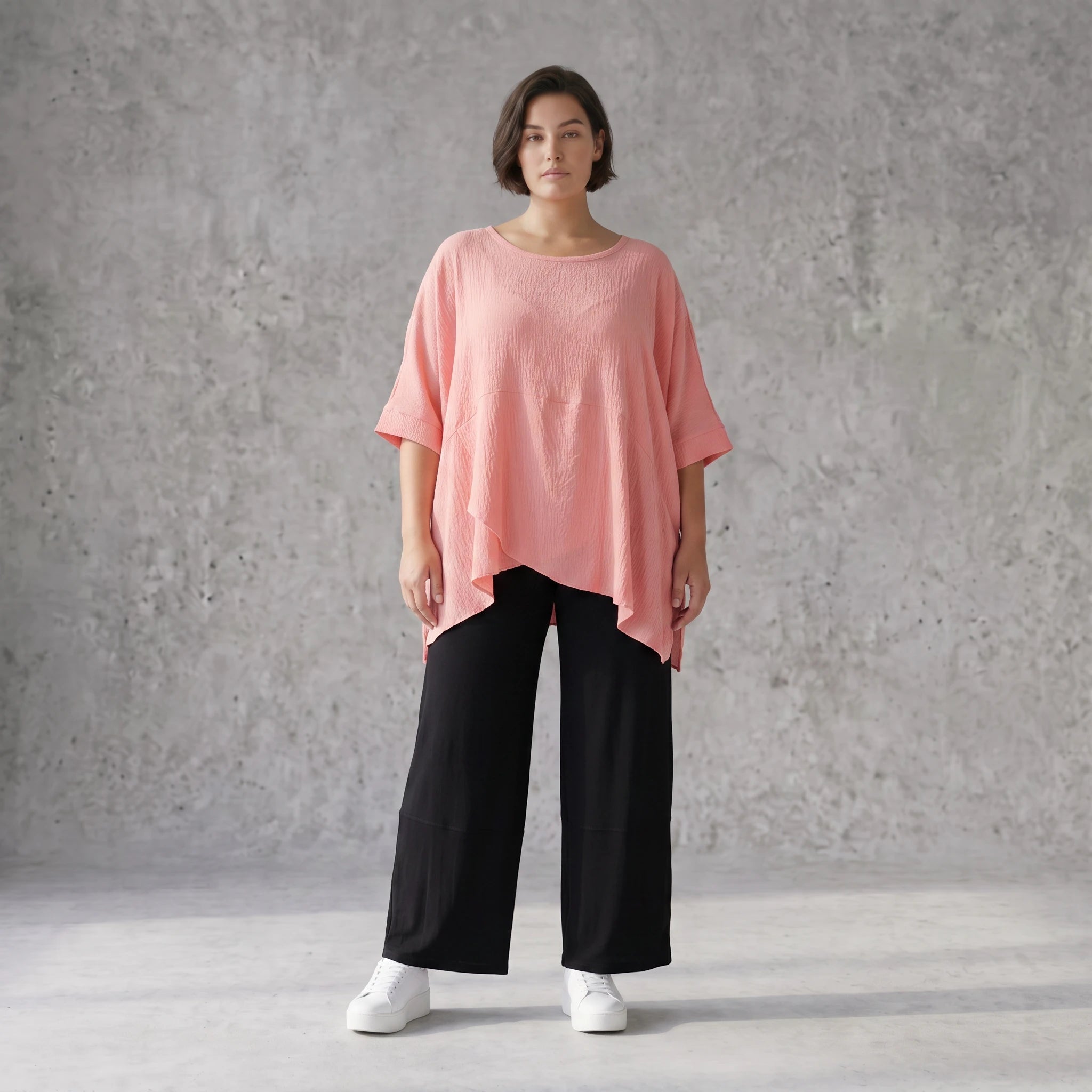 Damen Shirt Avantgarde Viskose Rosa, kastiger Schnitt, Kurzarm, Oversize große Größen – AKH Fashion