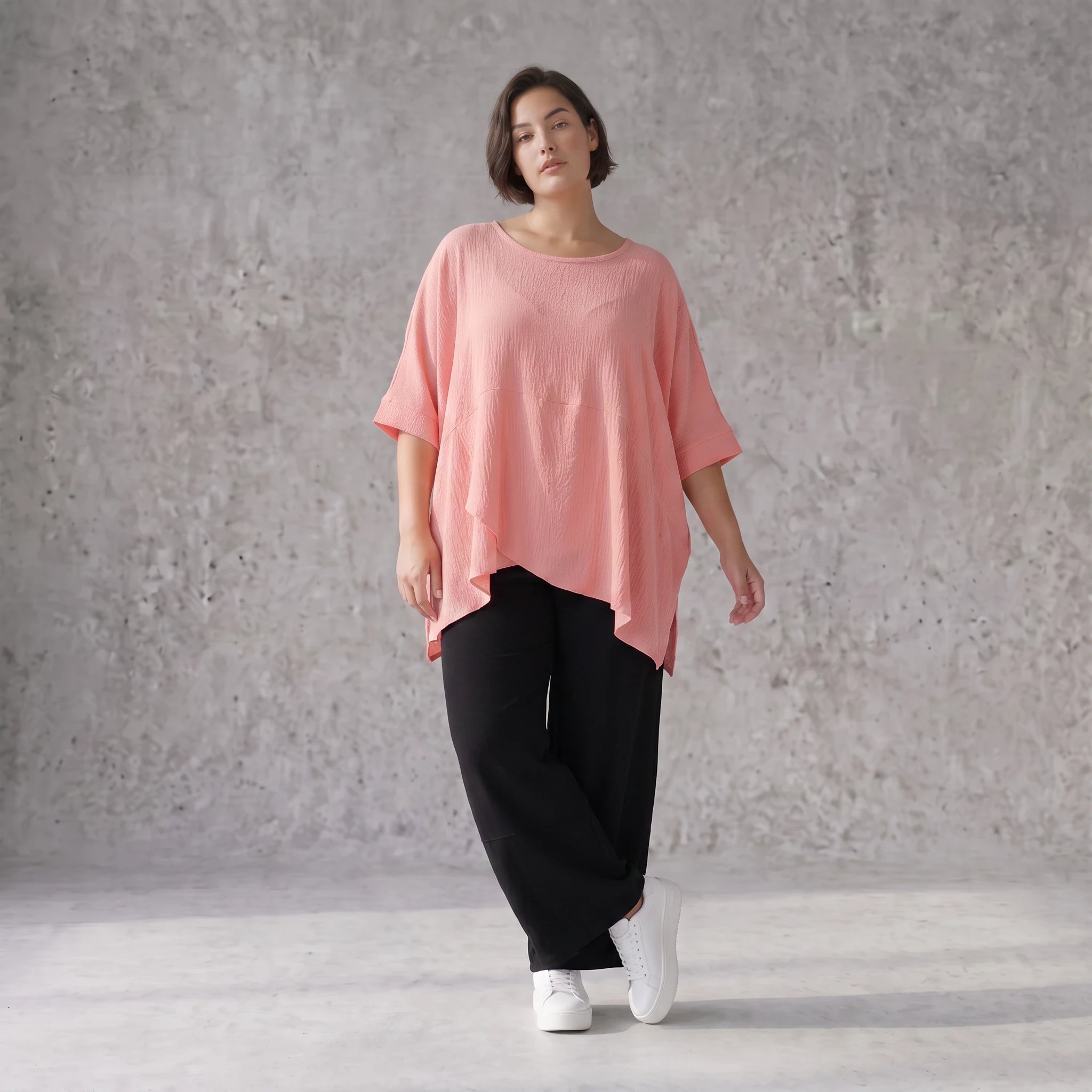 Damen Shirt Avantgarde Viskose Rosa, kastiger Schnitt, Kurzarm, Oversize große Größen – AKH Fashion