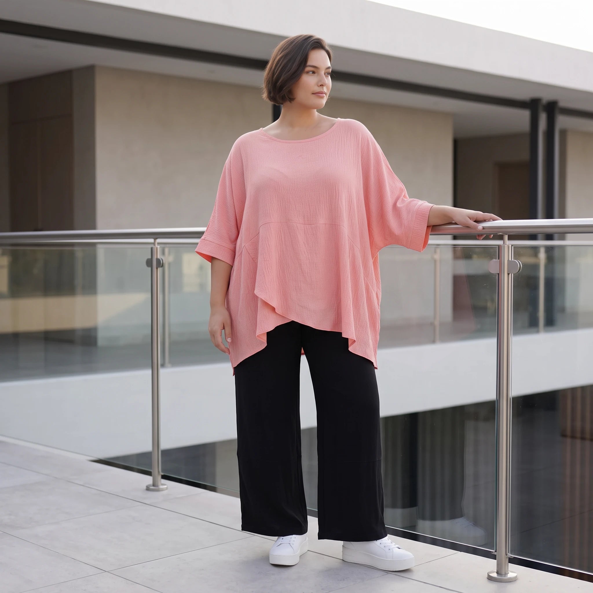 Damen Shirt Avantgarde Viskose Rosa, kastiger Schnitt, Kurzarm, Oversize große Größen – AKH Fashion