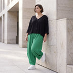 Damen Hose Avantgarde Viskose Grün, Ballonhose, Flügeltaschen, Oversize große Größen – AKH Fashion