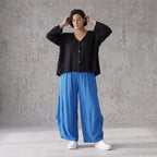 Damen Hose Avantgarde Viskose Royalblau, Ballonschnitt, Flügeltaschen, Oversize große Größen – AKH Fashion