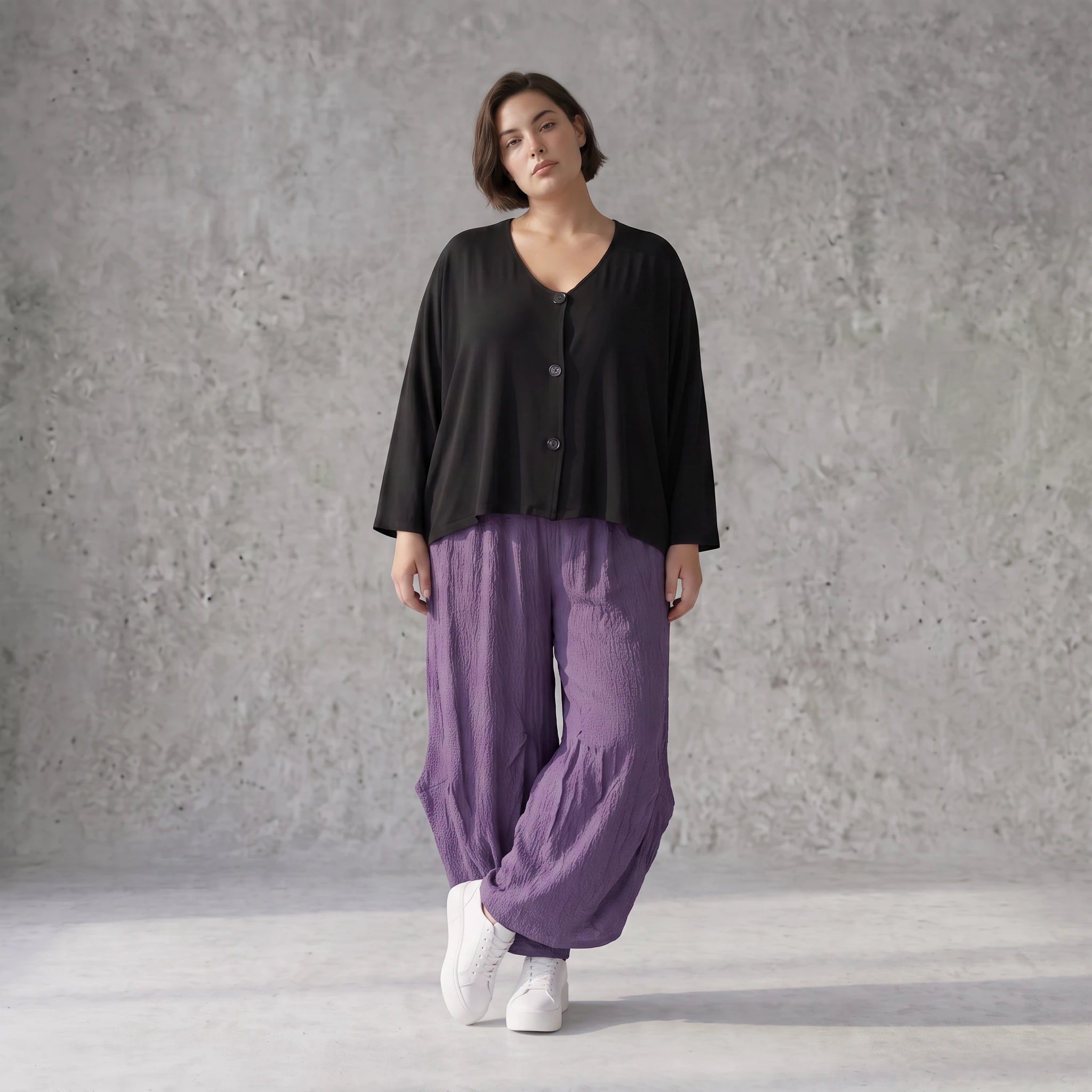 Damen Hose Avantgarde Viskose Lila, Ballonschnitt, Elastikbund, Oversize große Größen – AKH Fashion