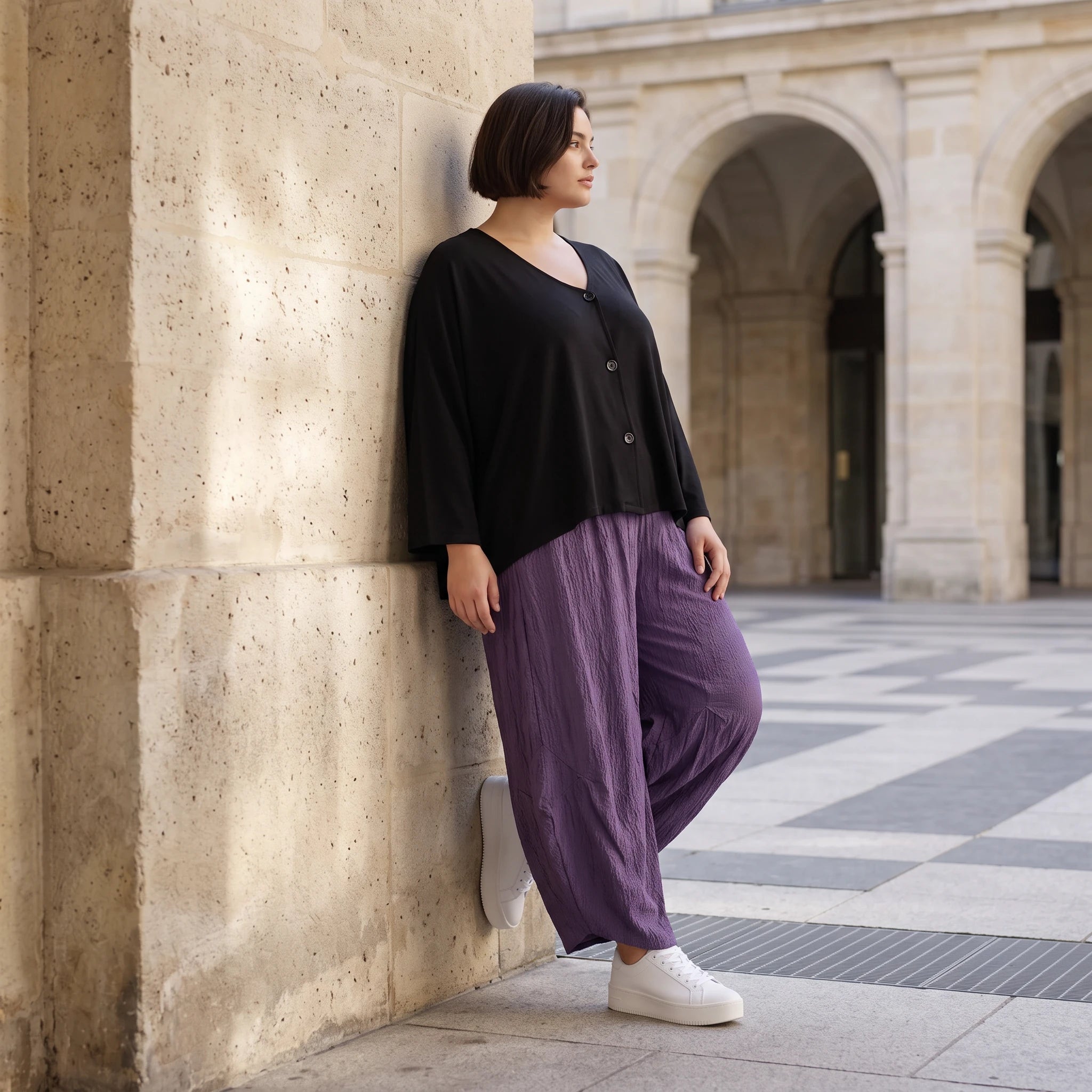 Damen Hose Avantgarde Viskose Lila, Ballonschnitt, Elastikbund, Oversize große Größen – AKH Fashion