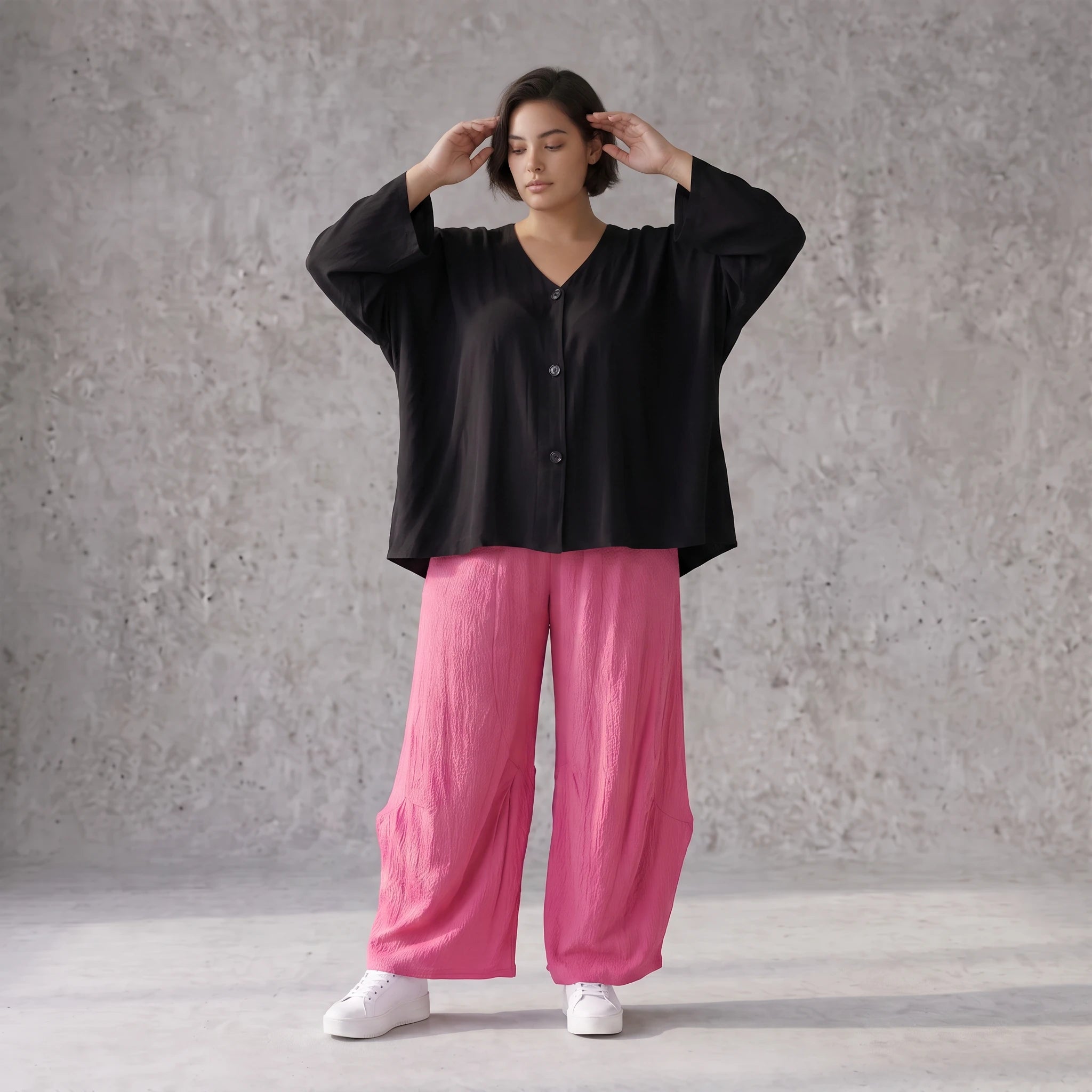 Damen Hose Avantgarde Viskose Fuchsia, Ballonschnitt, Flügeltaschen, Oversize große Größen – AKH Fashion