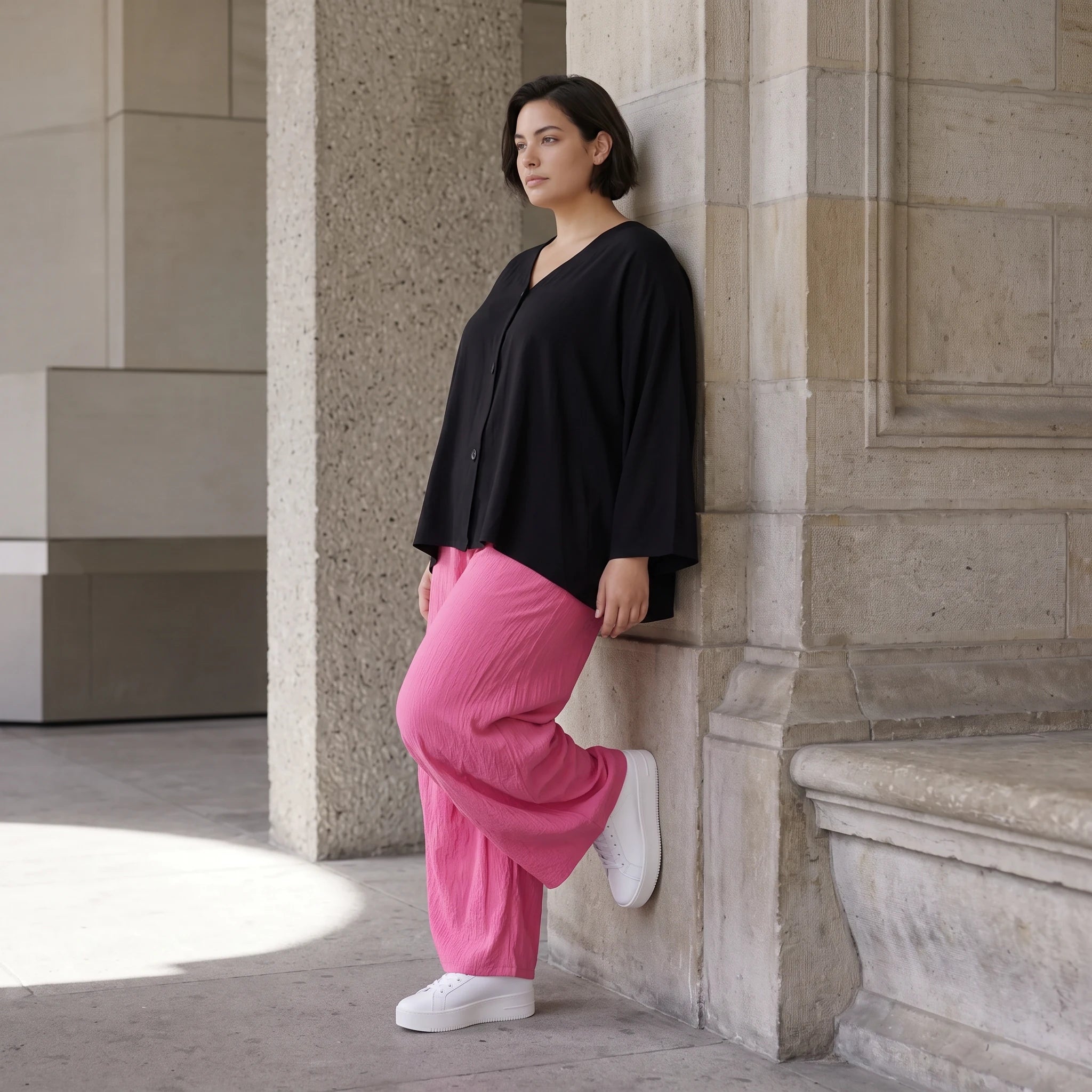 Damen Hose Avantgarde Viskose Fuchsia, Ballonschnitt, Flügeltaschen, Oversize große Größen – AKH Fashion